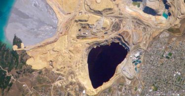 Rudnik Berkli pit (NASA)